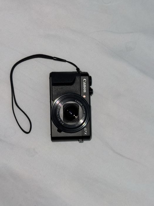 Canon G7X Mark 2