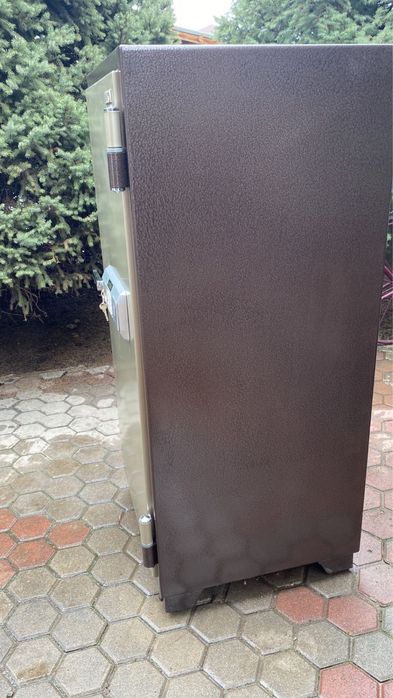 Большой сейф 128 см Aiko