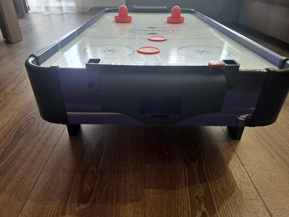 Въздушен хокей игра