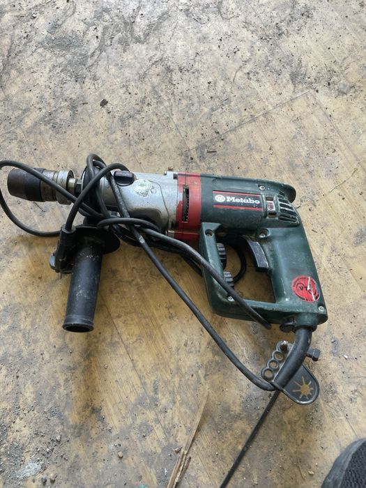 Mașină de găurit cu percuție Metabo Sb E 1015/2 S R+L Signal Plus 1010W