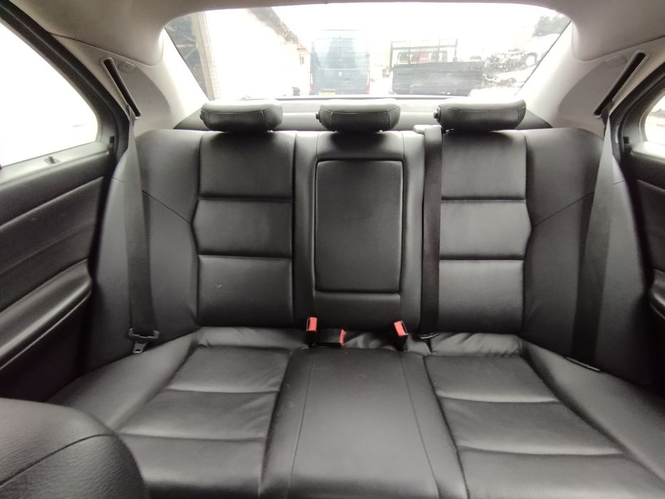 На Части Mercedes C-class W203 Facelift