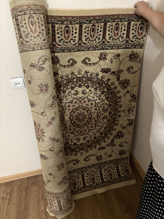 Продам ковер две штуки