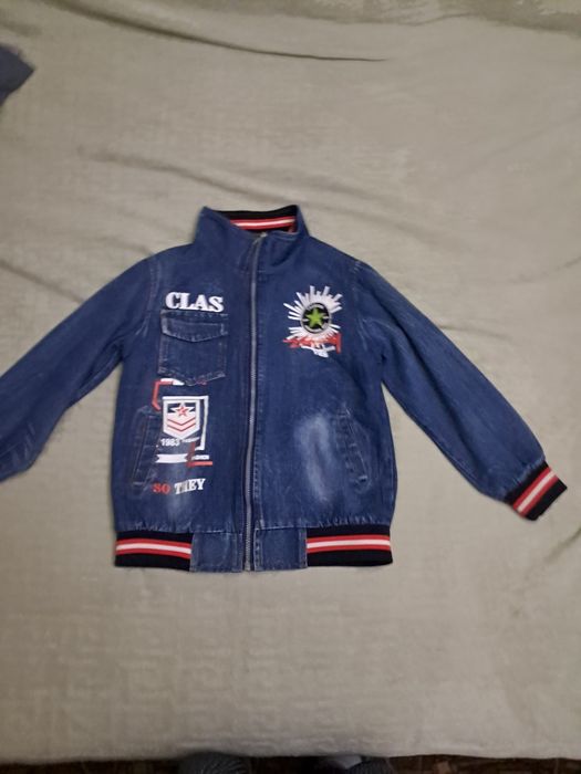 Продам вещи на мальчика от 6 до 8 лет