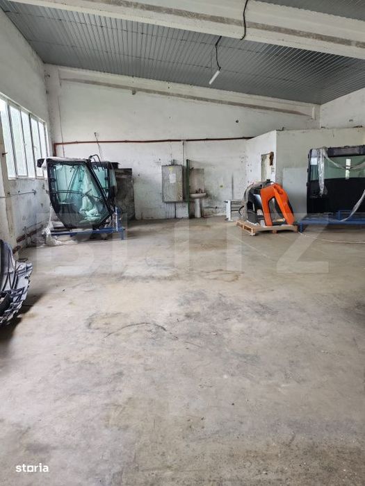 Hala de inchiriat, cu suprafata de 400 mp, Bistrita