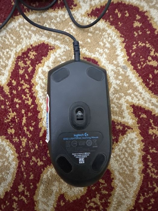 Мышка Logitech g102