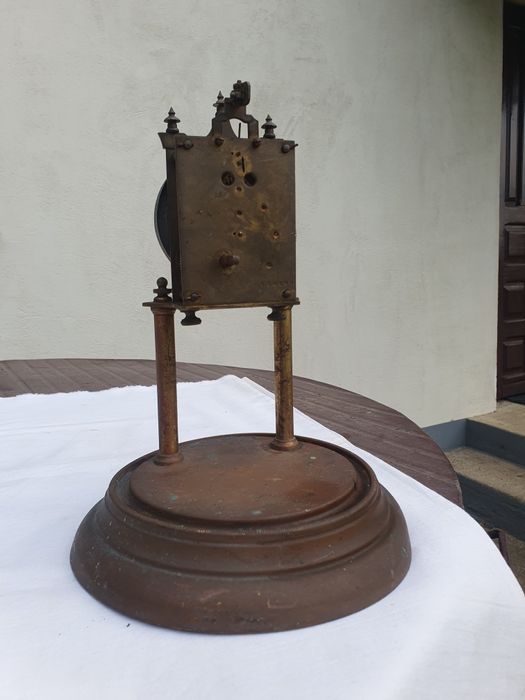 Ceas Antik de Semineu