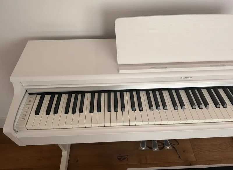 Бяло дигитално пиано YAMAHA Arius YDP-164