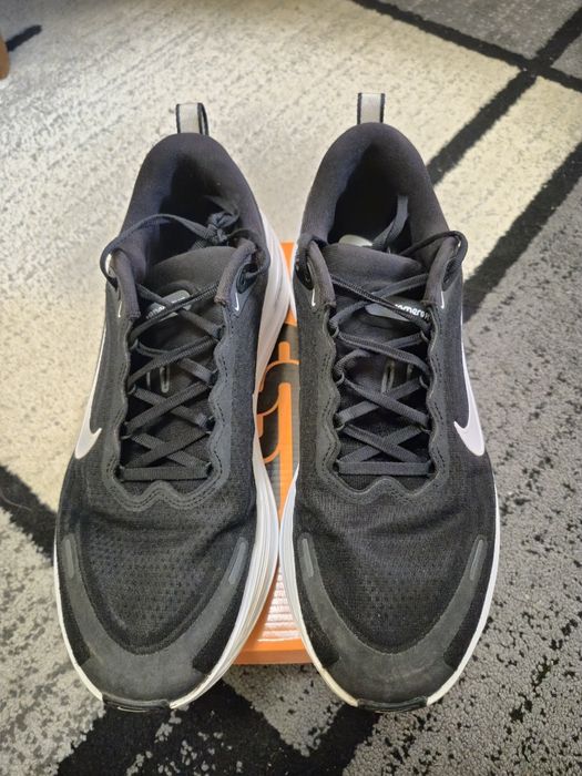 Nike vomero plus (оригинални) 45.5