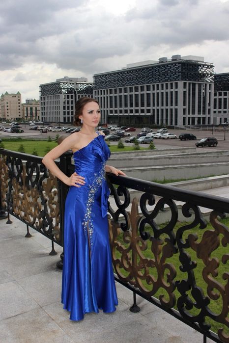 Продам вечернее платье