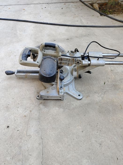 Пила торцовочная