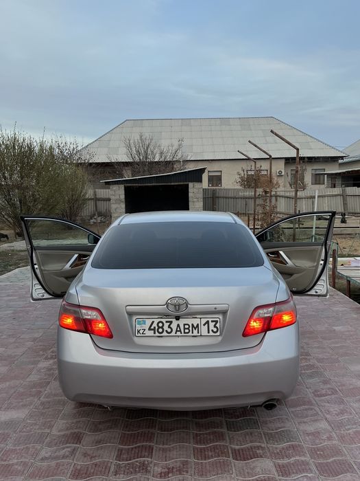 Тойота камри 40 2.4  бензин