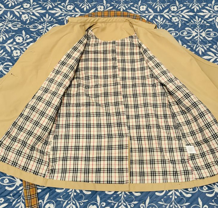 Продам плащ детский