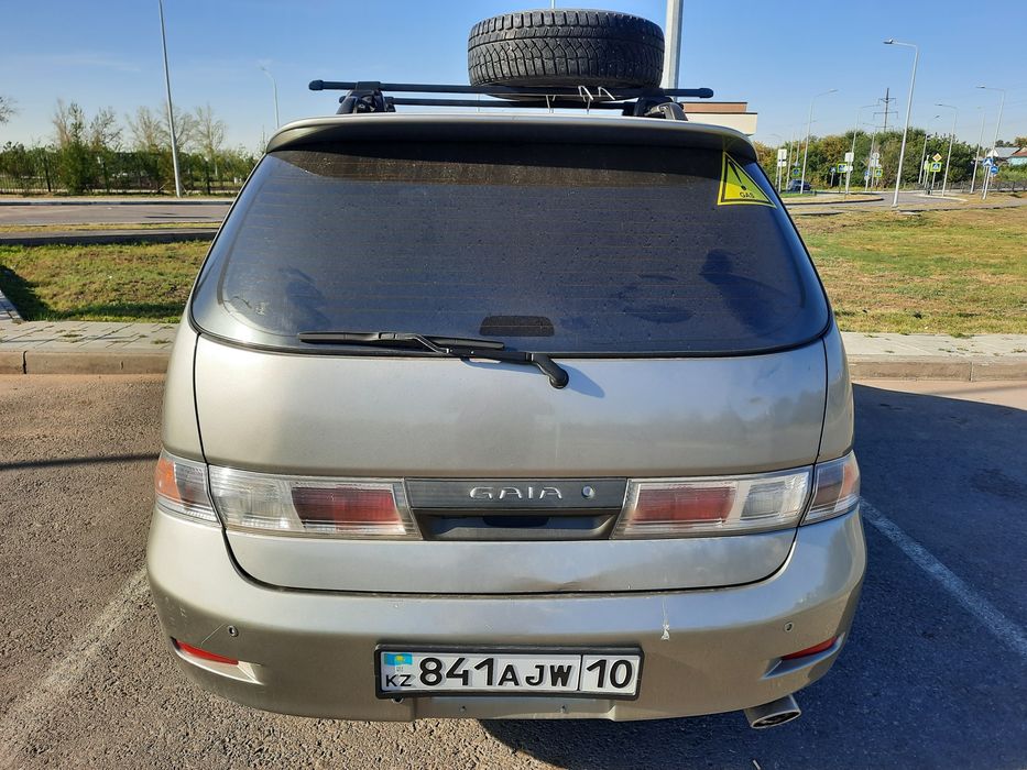 Toyota gaia ( ipsum )