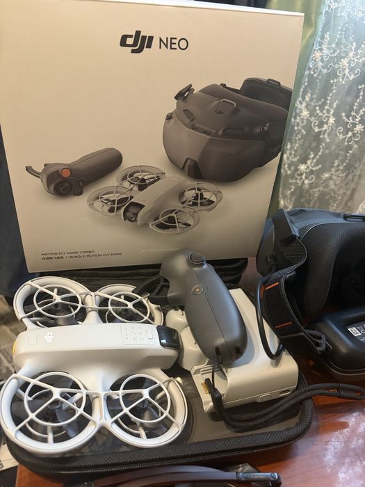 Продам квадрокоптер, дрон dji neo
