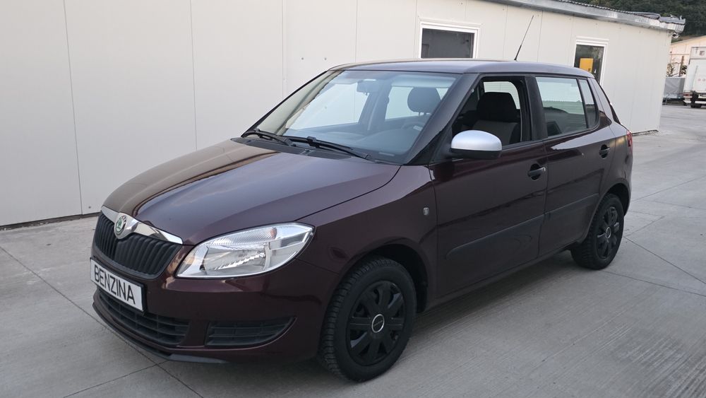 SKODA Fabia 2010 — imagine 4