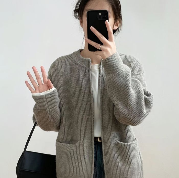 Кардиган янги сотилади