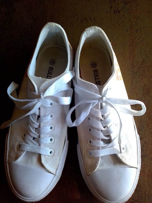 Дамски кецове 3 чифта