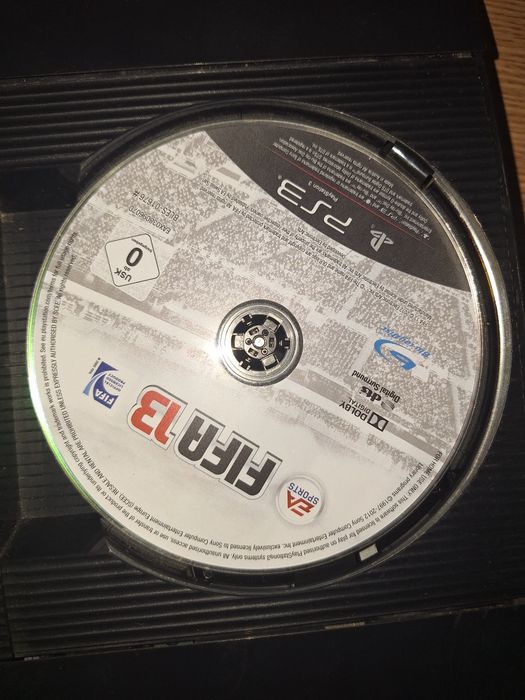 Vand ps3 cu controller,fifa 13 si modat