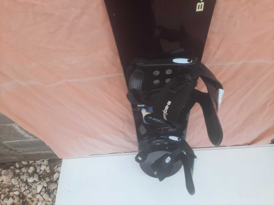 Сноуборд  B-square multix 145см.   с автомати