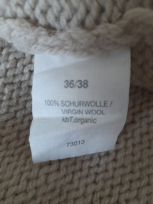 Cardigan lana virgina100%, nr.36-38, 90 lei