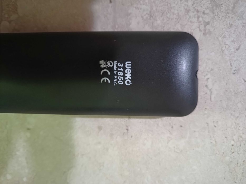 Продавам дистанционно за телевизор Philips 32PFL4007H/12