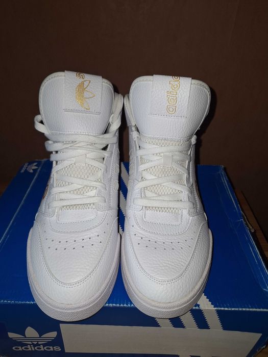 Кожени кецове "Адидас" нови