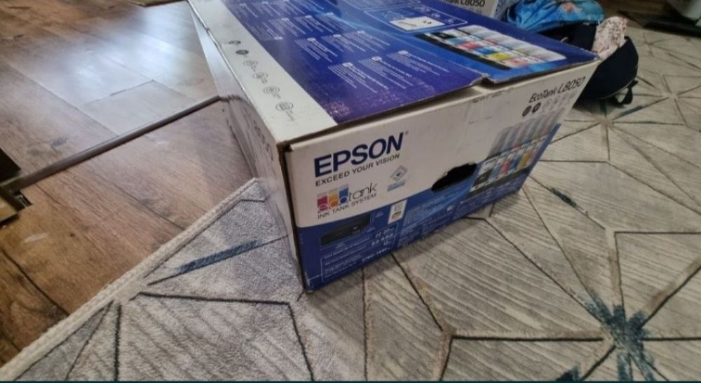 Epson l8050 la cutie,în garanție,ca nouă!