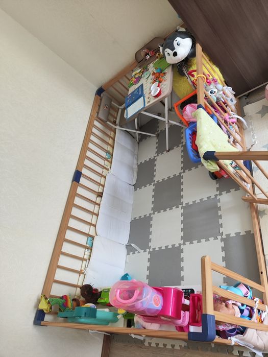 Манеж игровой деревянный