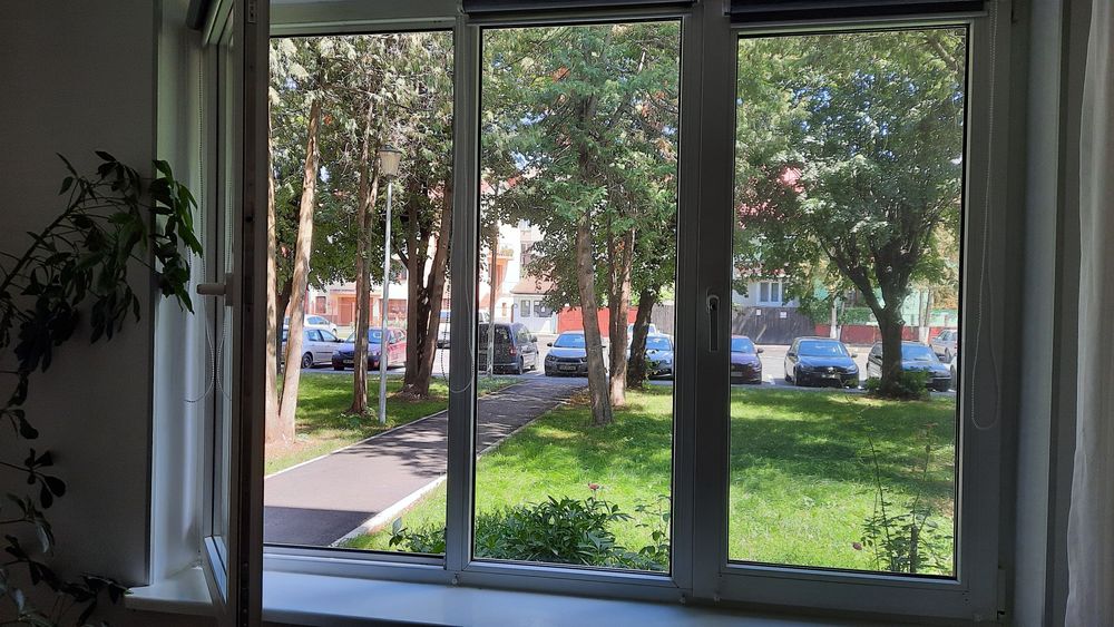 PF inchiriez apartament 2 camere Strand - Posta de inchiriat  chirie parter