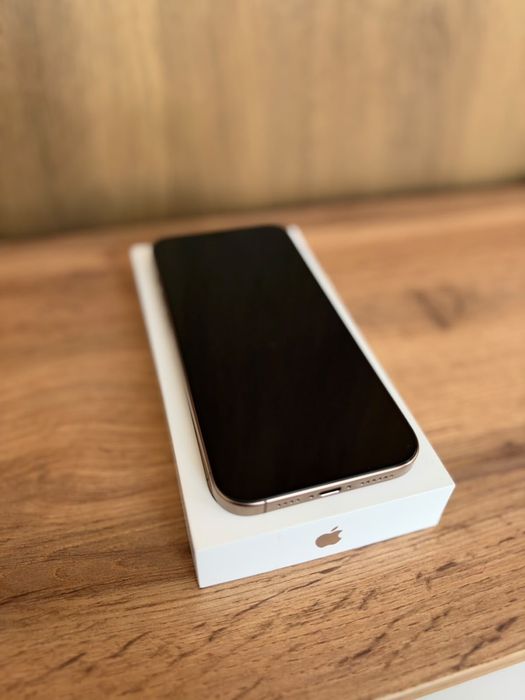 iPhone 16pro max 256gb