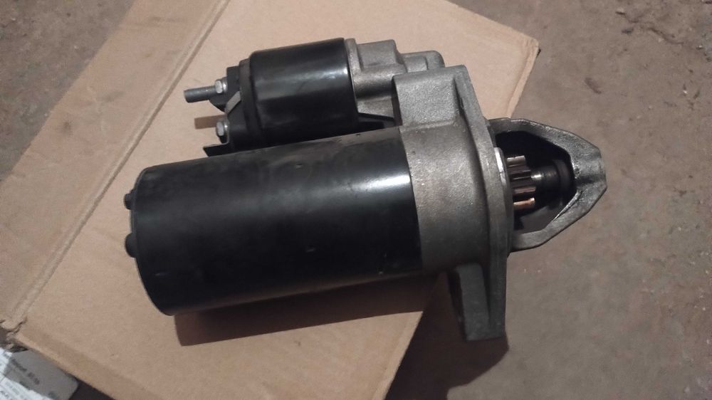 Стартер Audi A8 Volkswagen Phaeton w12 6.0 07C911023E