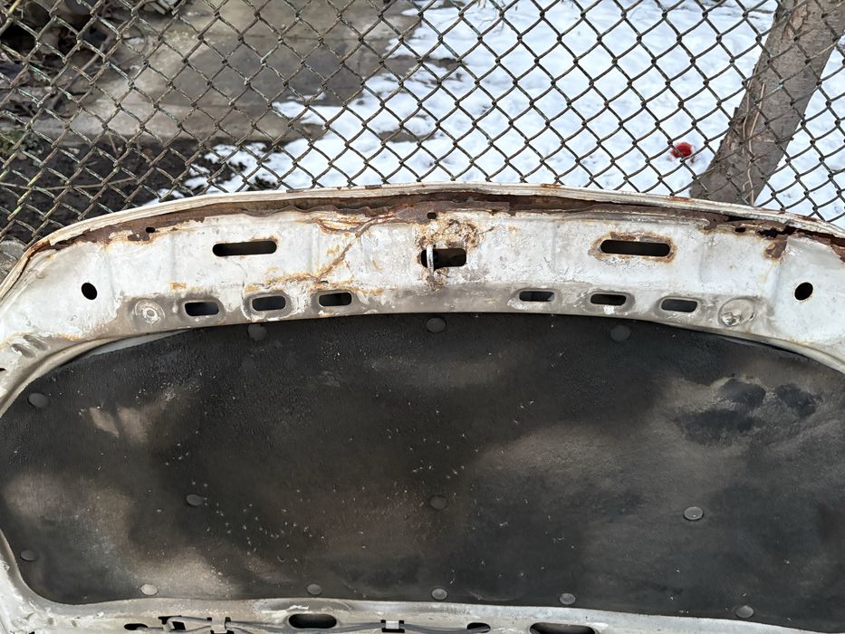 Продам капот лада гранта