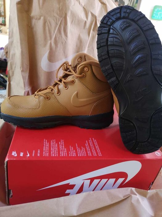 Чисто нови ,Оригинални