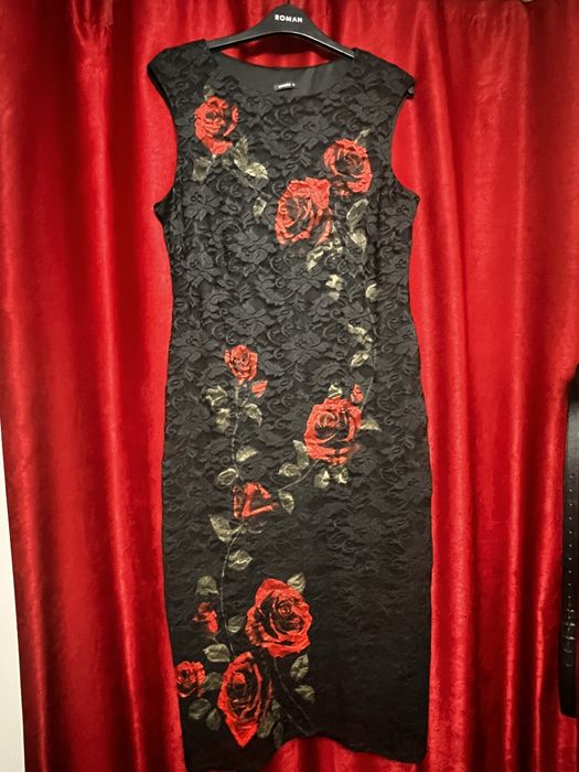 Rochie deosebita dantela