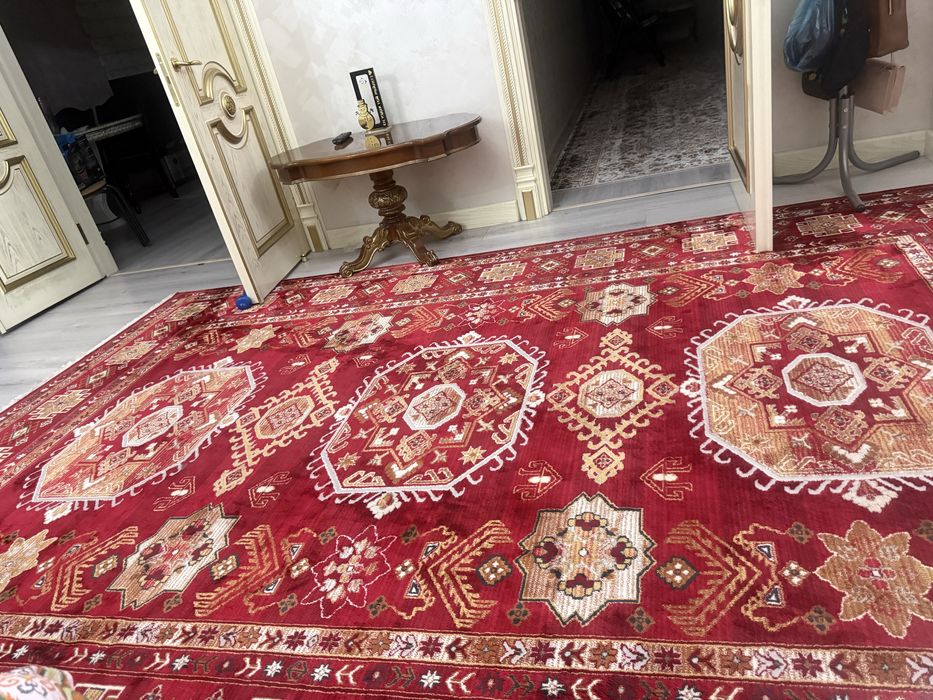 Продам ковер турецкий шелк 2,5*3,5