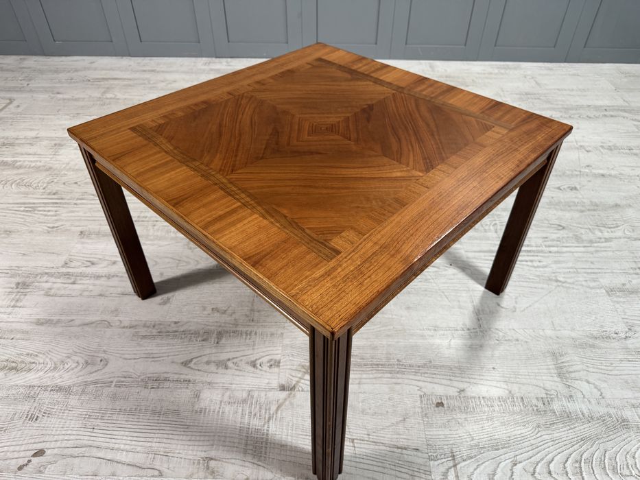 Скандинавска холна маса К065