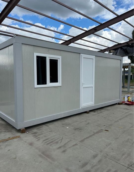 Vindem containere standard trasport oriunde in tara