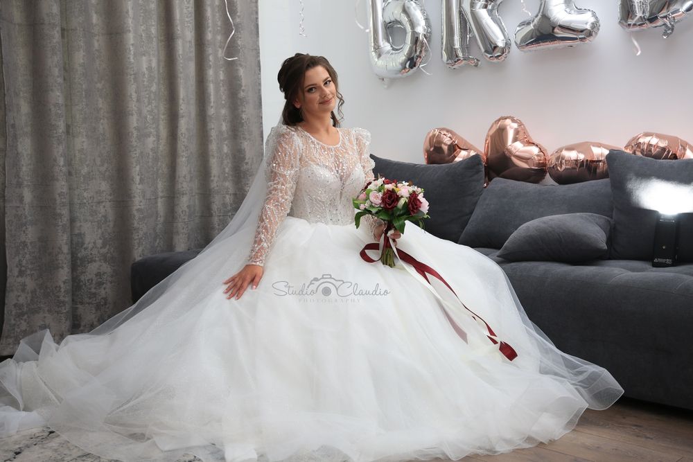 Rochie de mireasa cu corset  S M