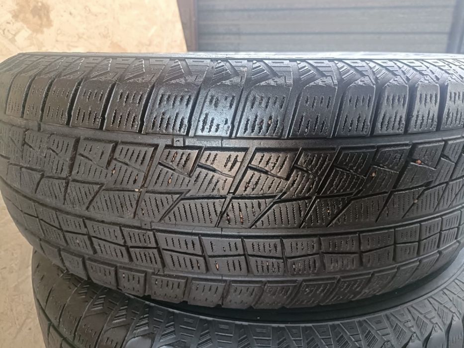 Продам шины зимные