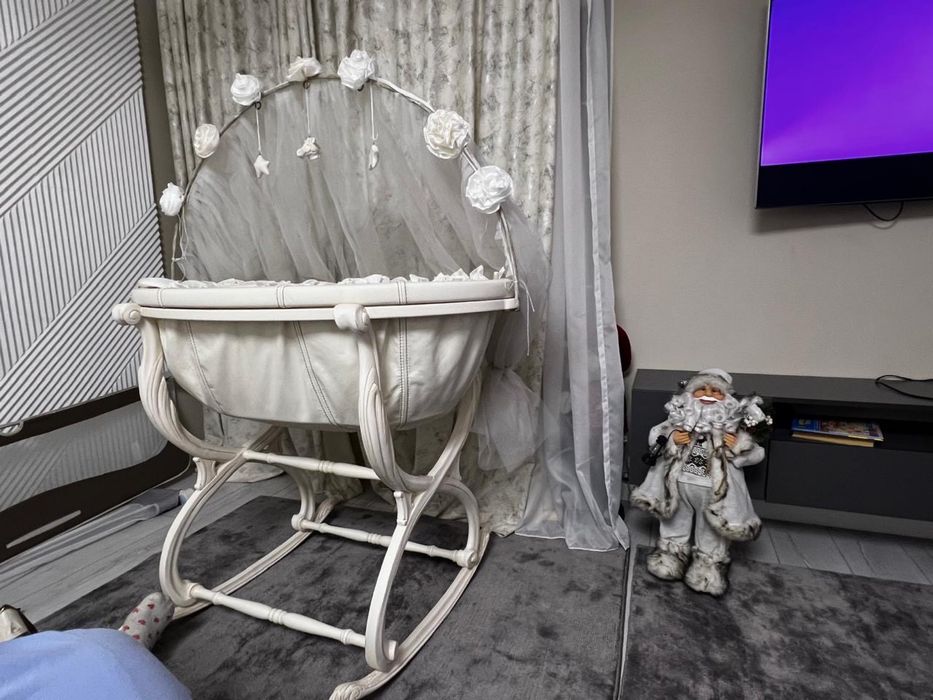 Продам колыбель классическое .:/346((;