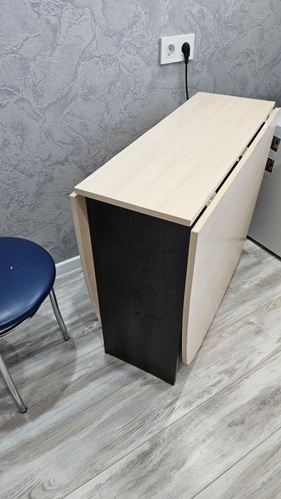 Стол раскладной со стулом