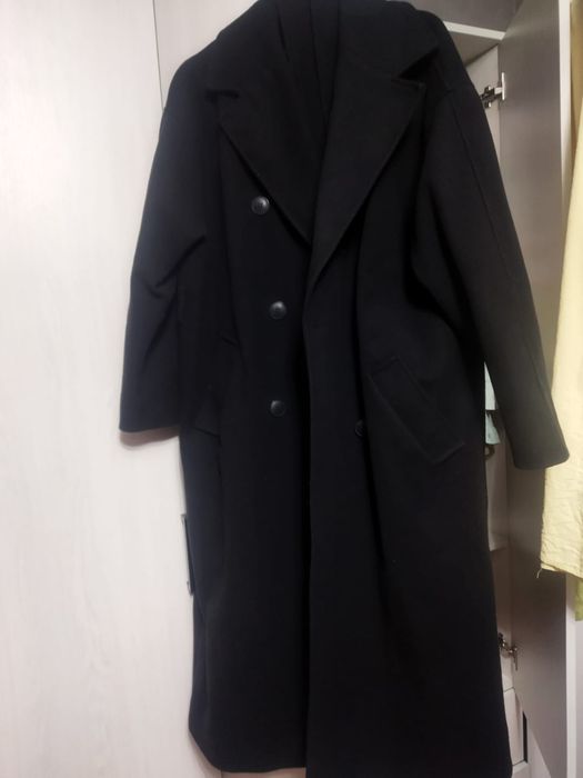 Продам черное пальто 36 размера