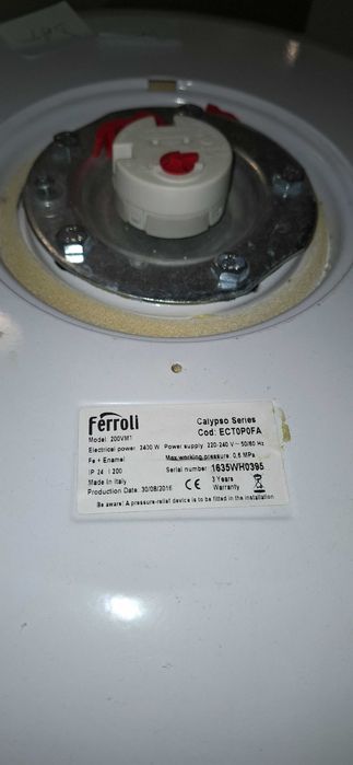 VAND Boiler termoelectric Ferroli Calypso 200 VMT 200 l 2400 W