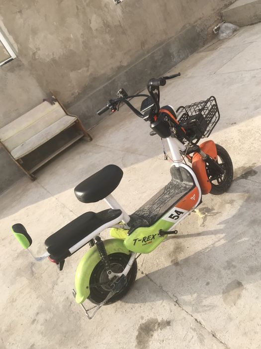 Электро скутер..