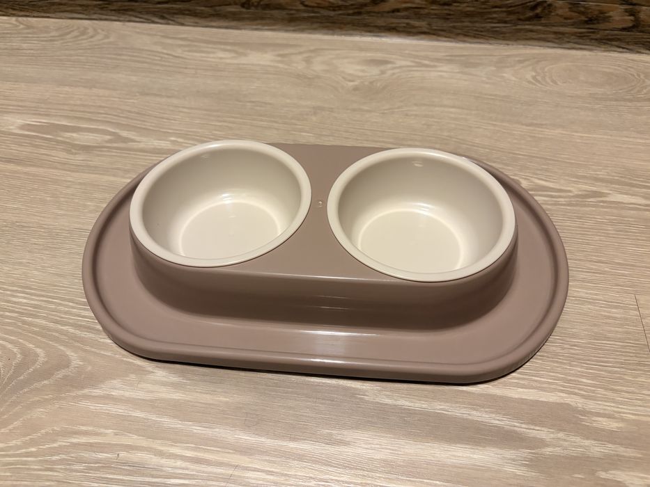 Миска для кошки двойная 300 мл