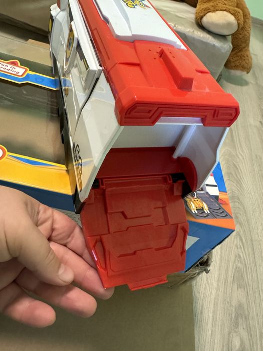 Камион Пес Патрул с фигурки