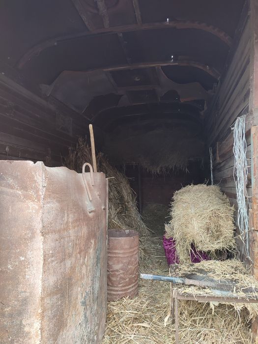 вагон сотилади 30 млн