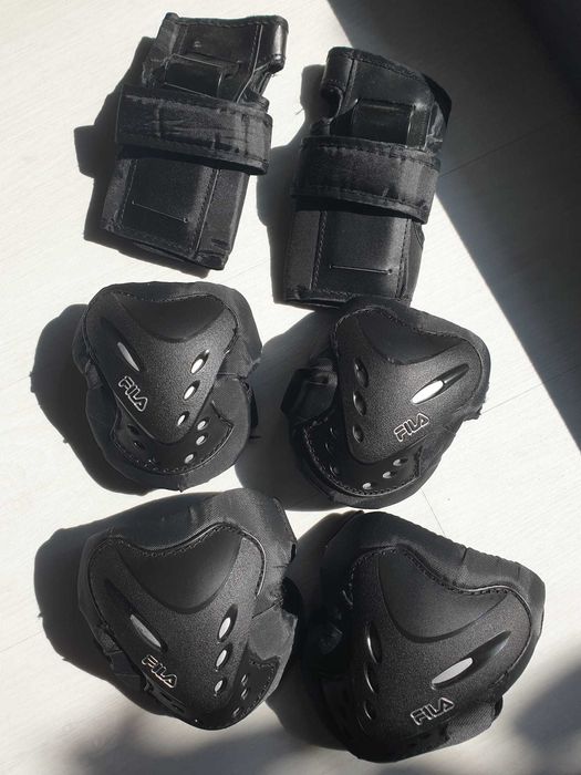 Pennyboard cu ghiozdan + echipament