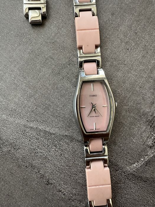 CASIO Дамски часовник