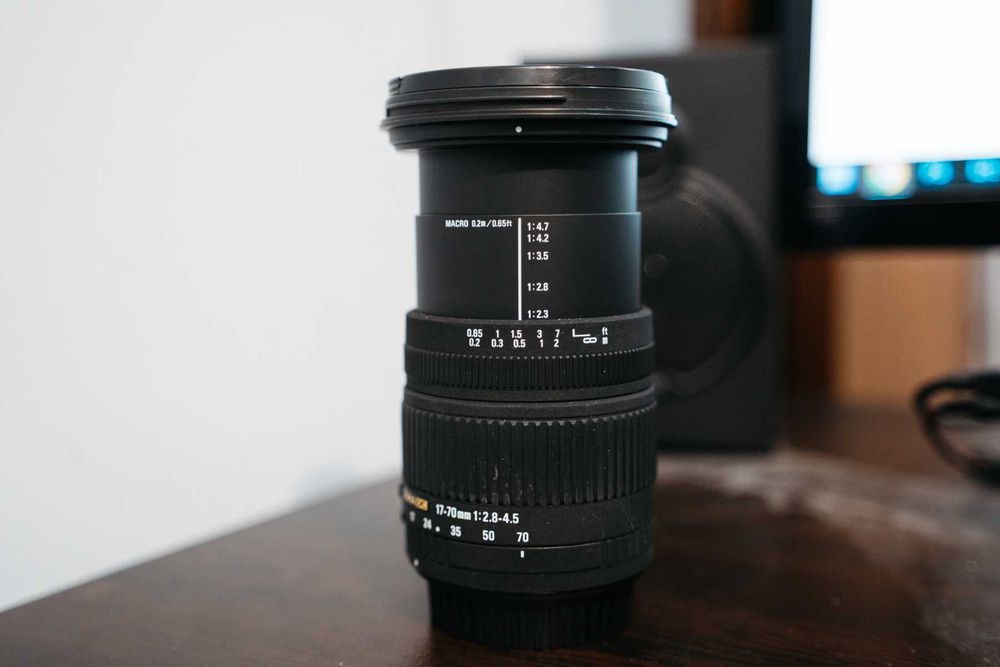 Canon 400D + Sigma 17-70MM F/2.8-4.5 DC MACRO